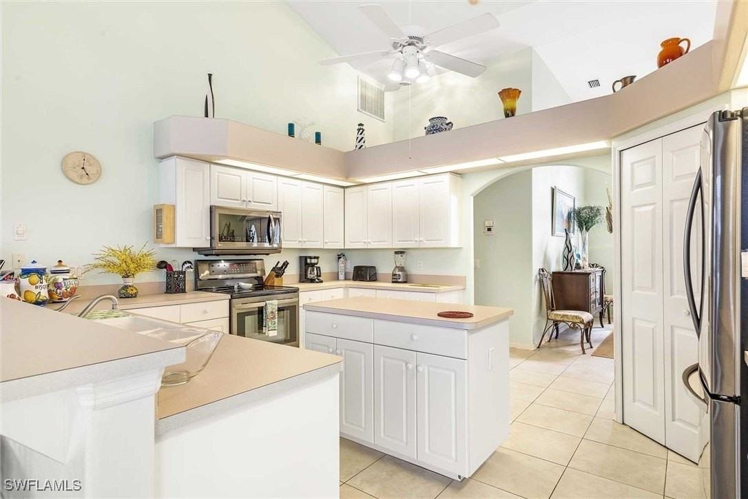 2807 Sw 31st Ln - Photo 5 of 22