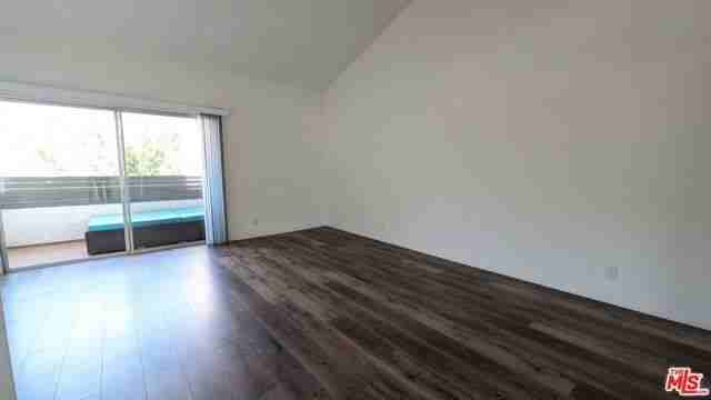 1696 Palisades Dr - Photo 2 of 8