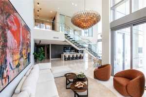 featured image of 851 Ne 1st Ave #4611