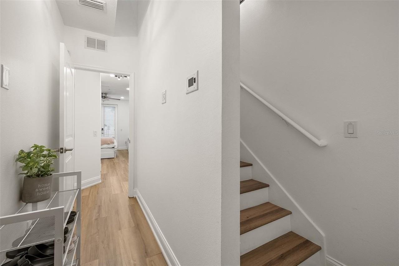 111 North Albany Avenue #7 - Photo 7 of 26