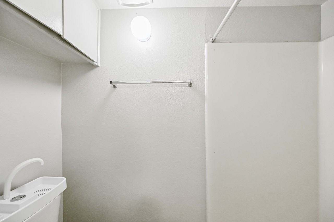 3025 North 32nd Street #41 - Photo 6 of 9