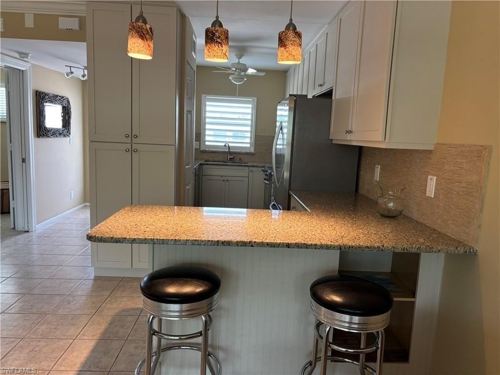 490 Broad Ave S #H490 - Photo 2 of 12