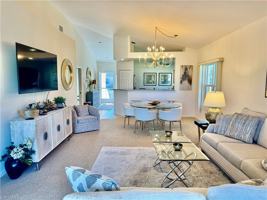 featured image of 437 Wiggins Lake Ct #201