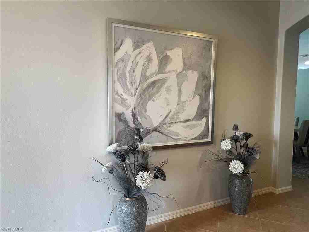 14265 Manchester Dr - Photo 3 of 35