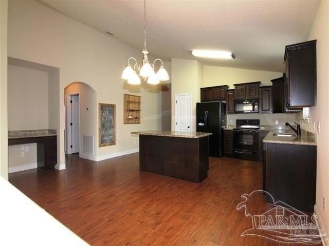 4923 Makenna Circle - Photo 3 of 11