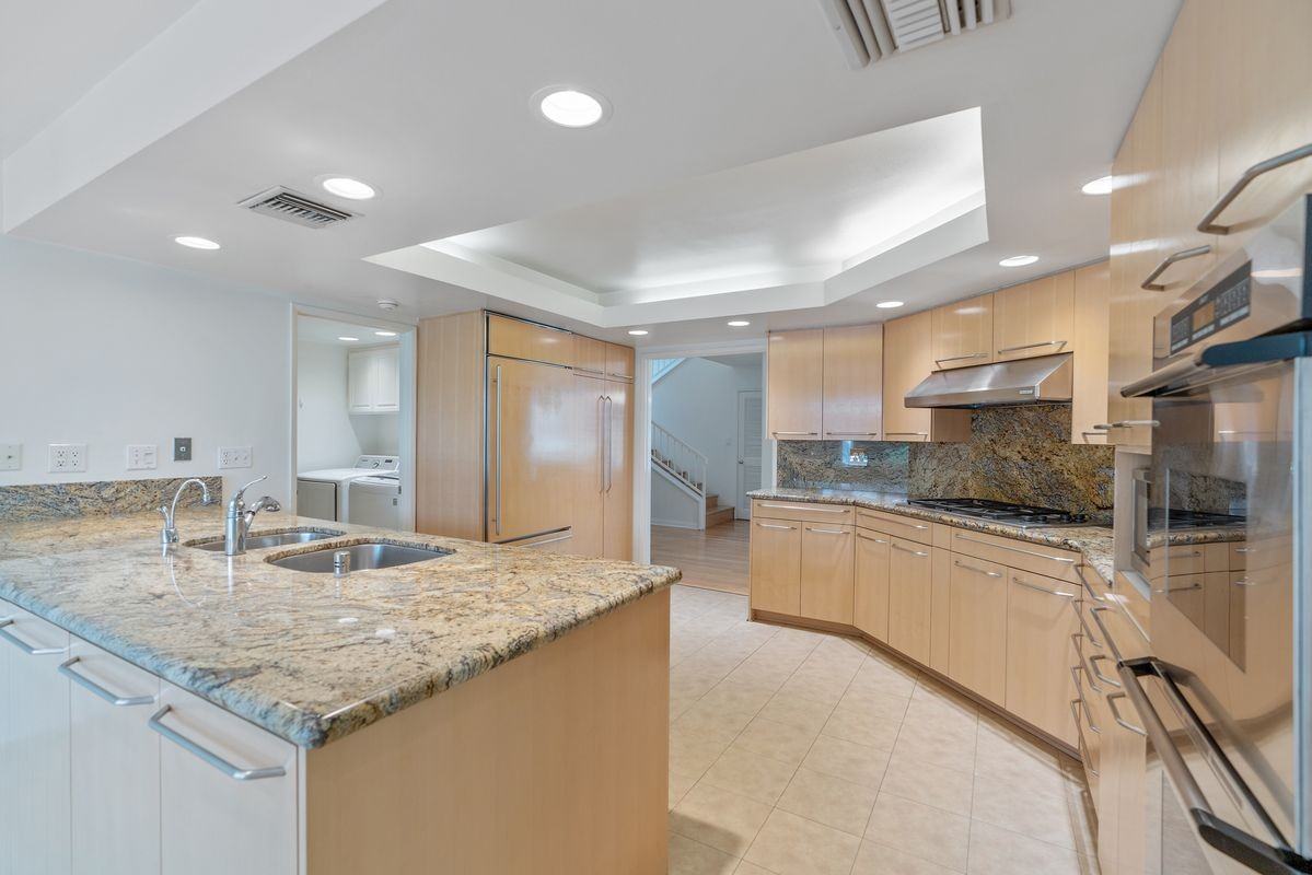 23454 Park Hermosa - Photo 4 of 11