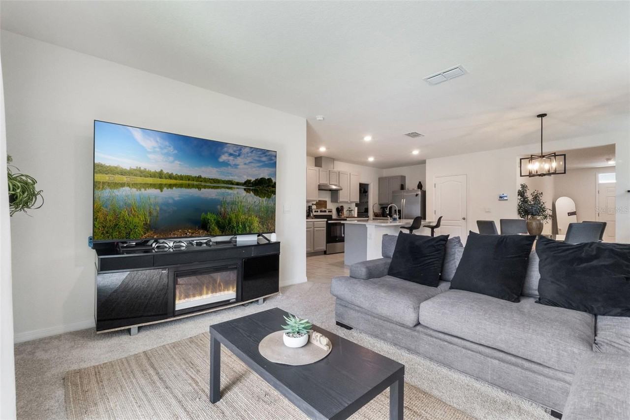 2769 Reddish Egret Bnd - Photo 4 of 33