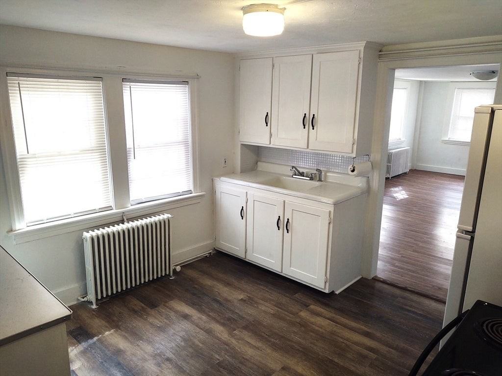 62 Kilbourn Rd - Photo 4 of 21