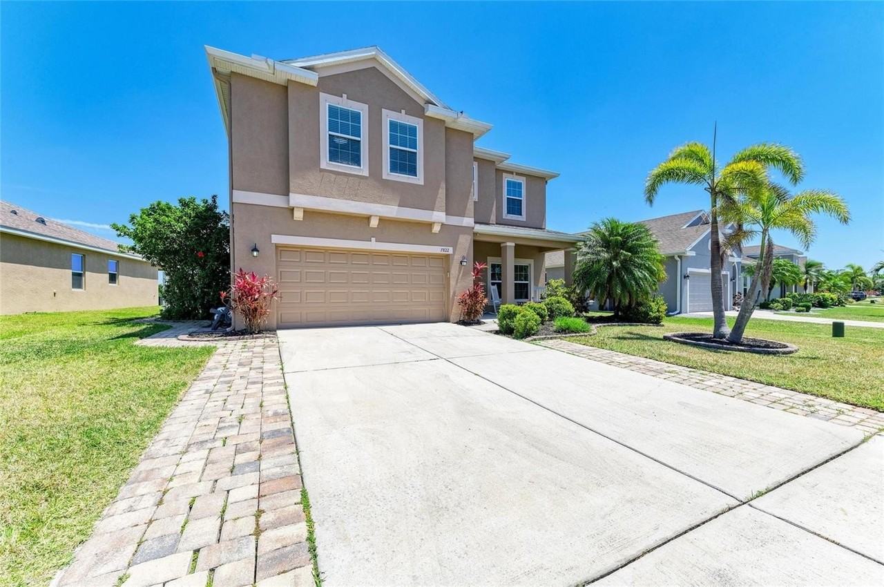 7822 110th Ave E - Photo 2 of 50