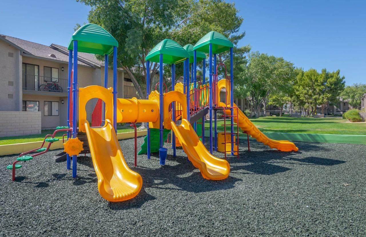 Sunset Ridge Apartments - Photo 7 of 18