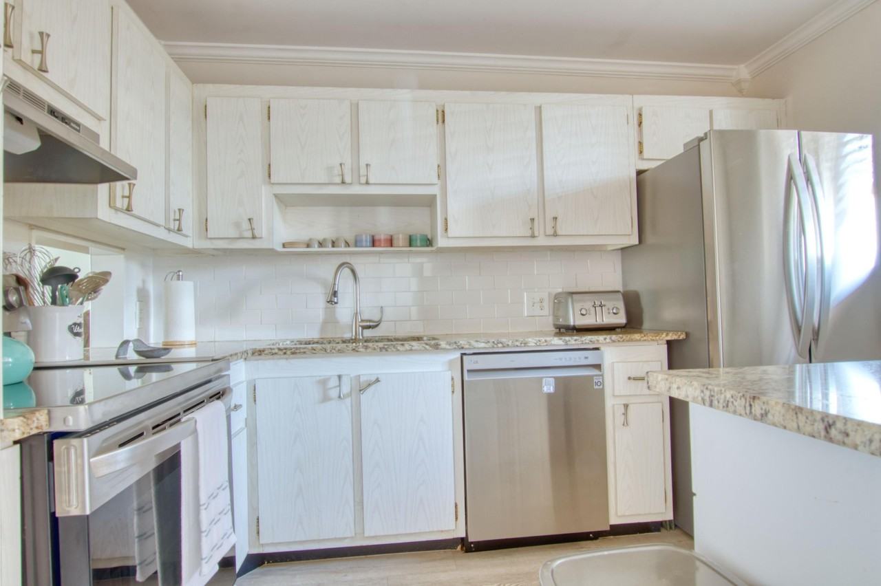 4345 Trevi Ct #204 - Photo 4 of 20