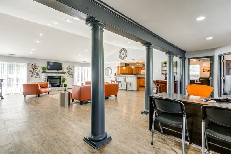 Foxridge Apartments - Photo 7 of 92