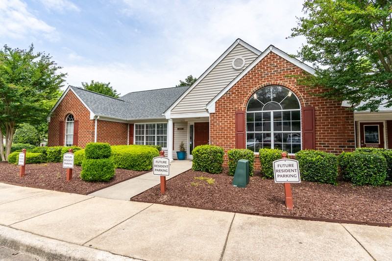 River Birch at Town Center Apartments - Photo 5 of 118