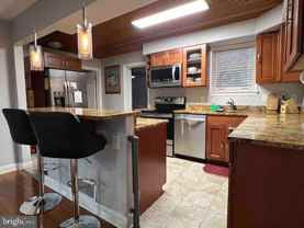 4903 N Barnaby Ln - Photo 1 of 1