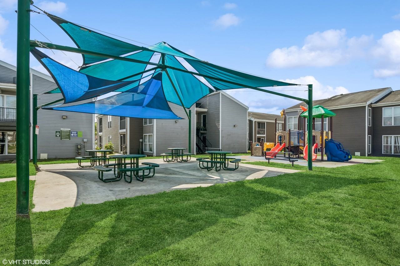 Palm Avenue Apartments - Photo 4 of 14