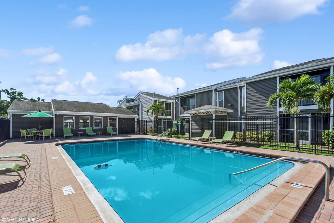 Palm Avenue Apartments - Photo 7 of 14