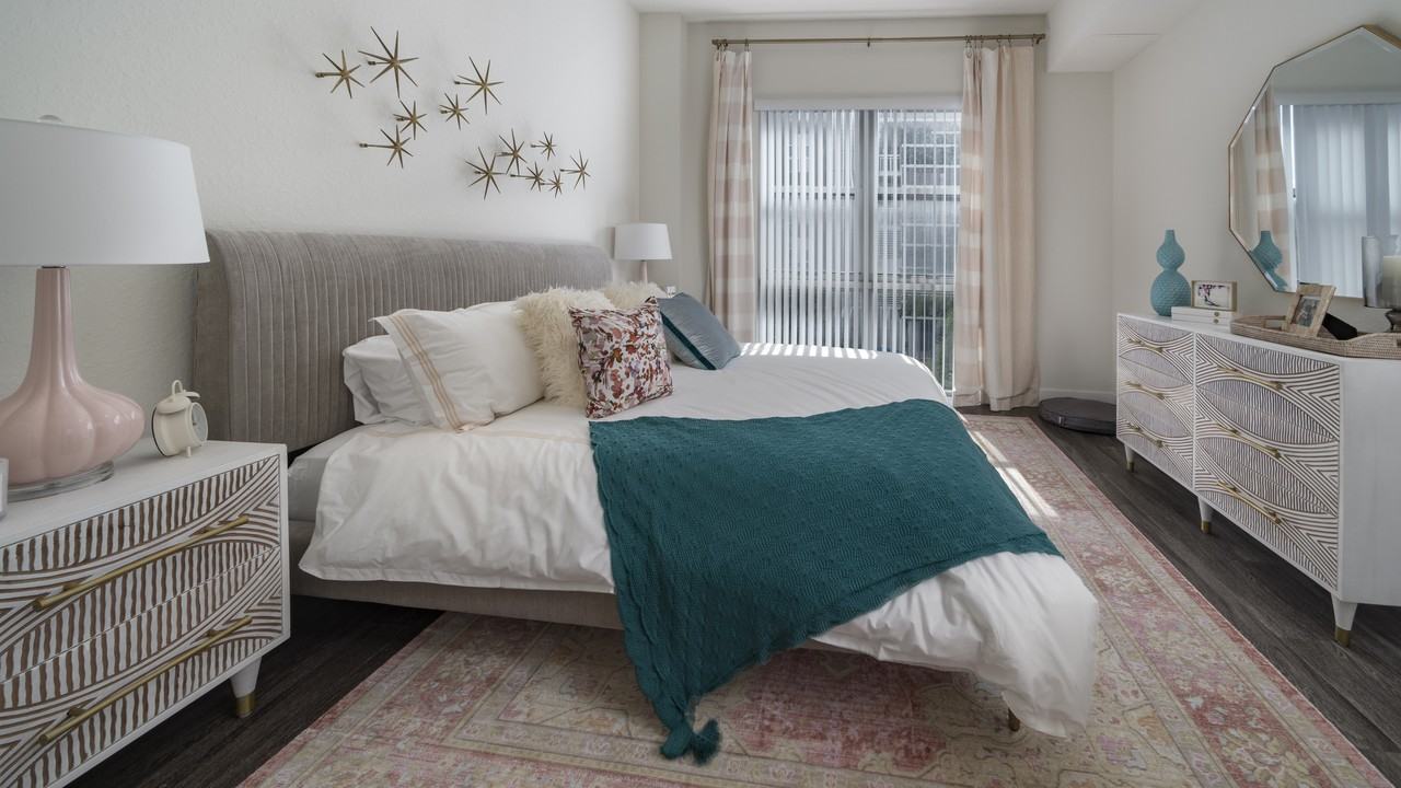 Blu27 at Edgewater - Photo 6 of 94