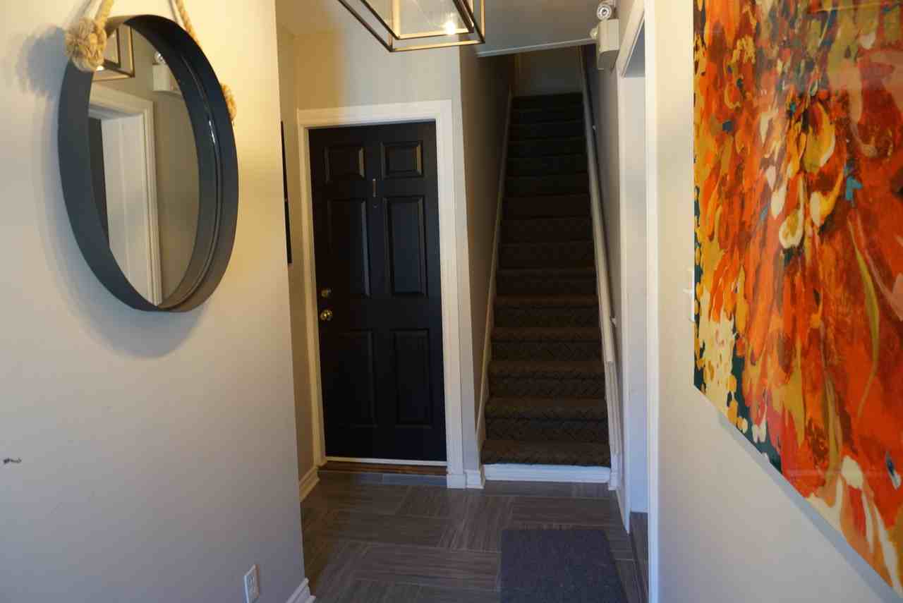 117 Cartier St. - Photo 2 of 3