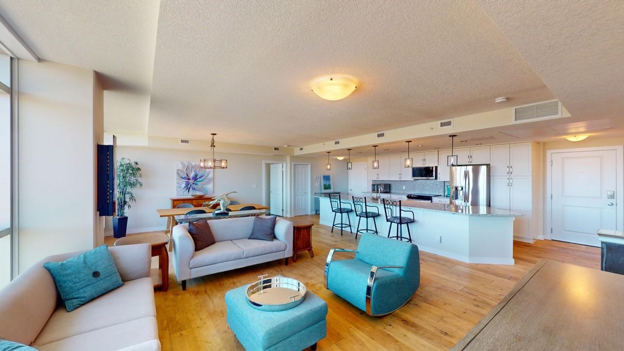 1003 - 16 Varsity Estates Circle Northwest - Photo 2 of 33