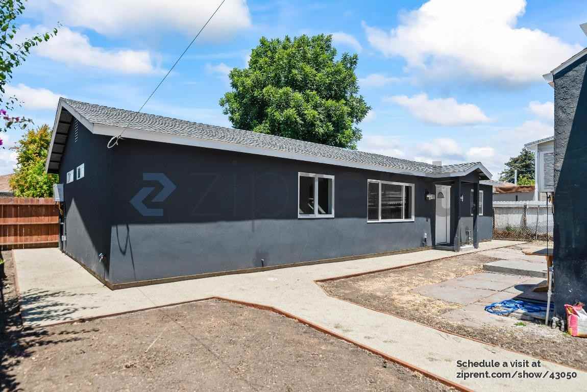 1715 96th Ave - Photo 4 of 25
