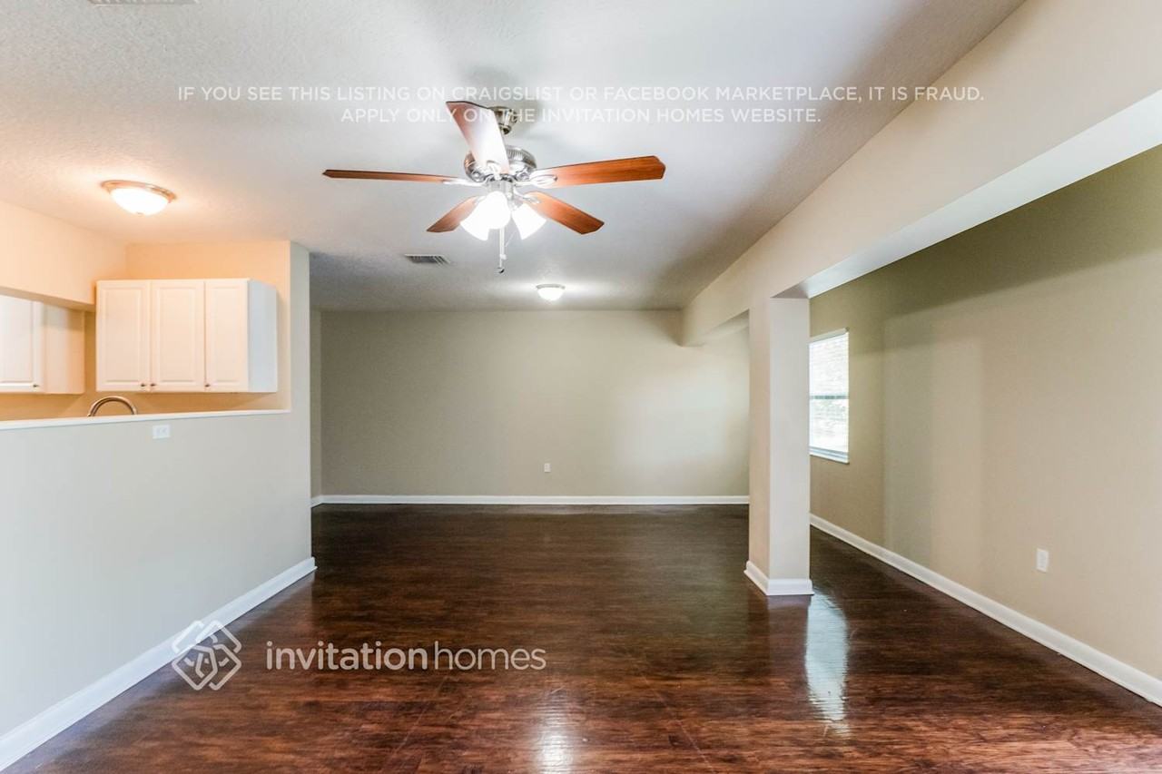 3807 Spoonbill Ave - Photo 4 of 17