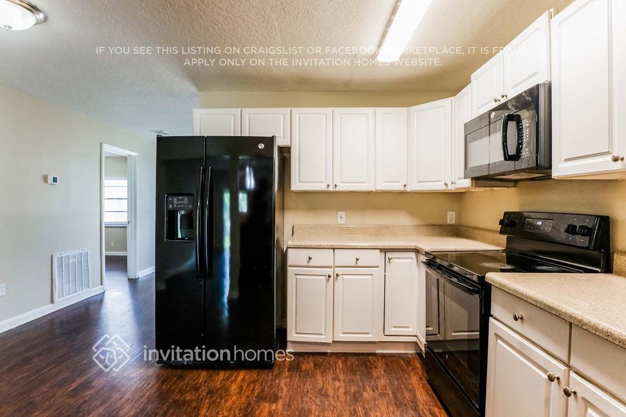 3807 Spoonbill Ave - Photo 7 of 17