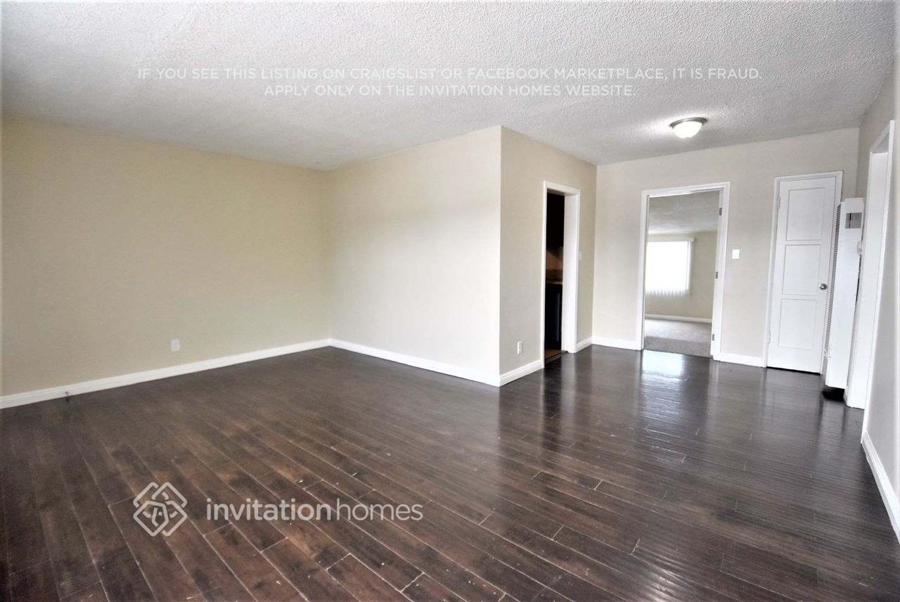 14507 S Aprilia Ave - Photo 3 of 24