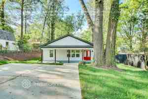 featured image of 854 Dodge St Se