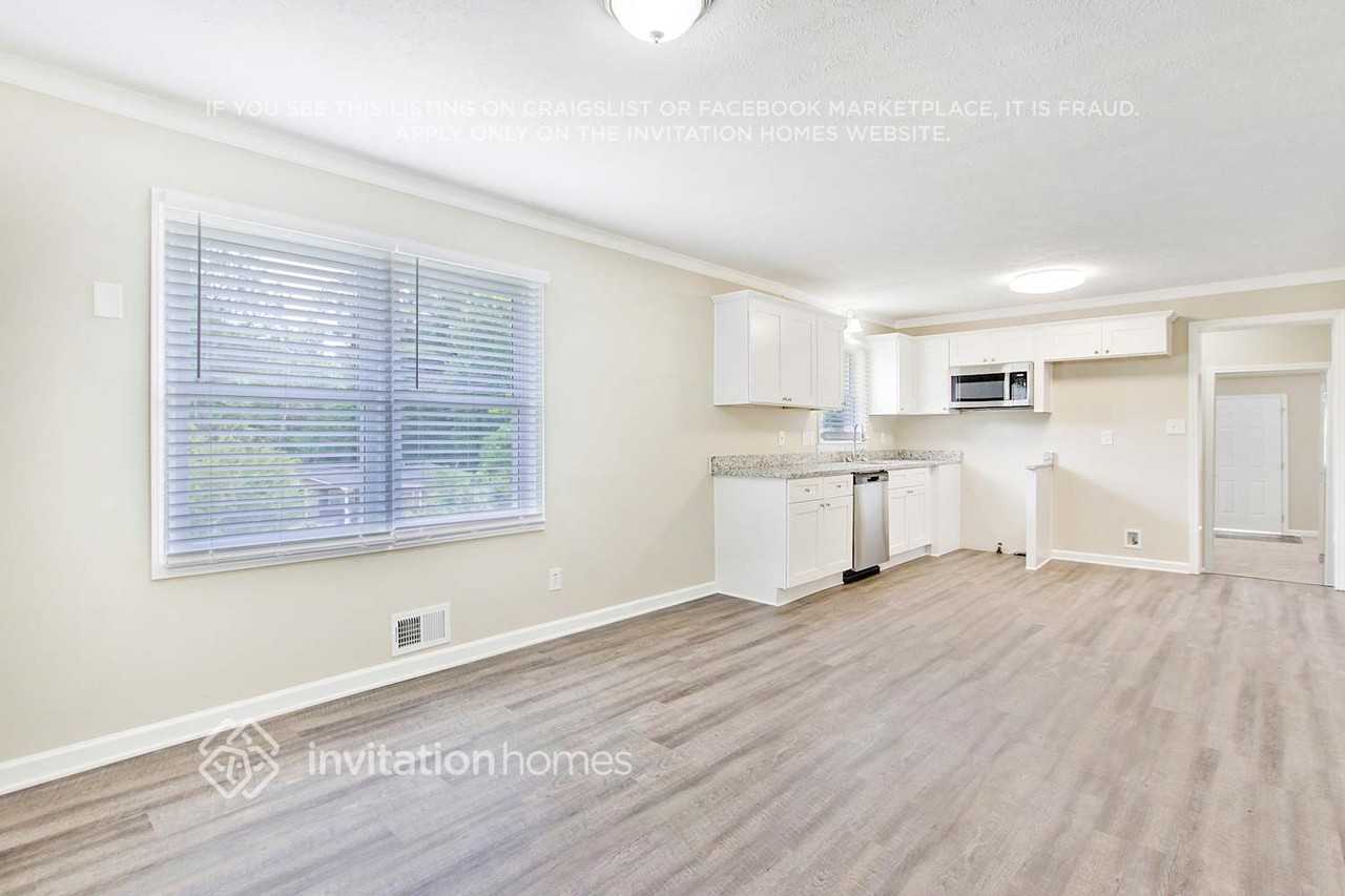 3330 Scott Dr - Photo 6 of 20