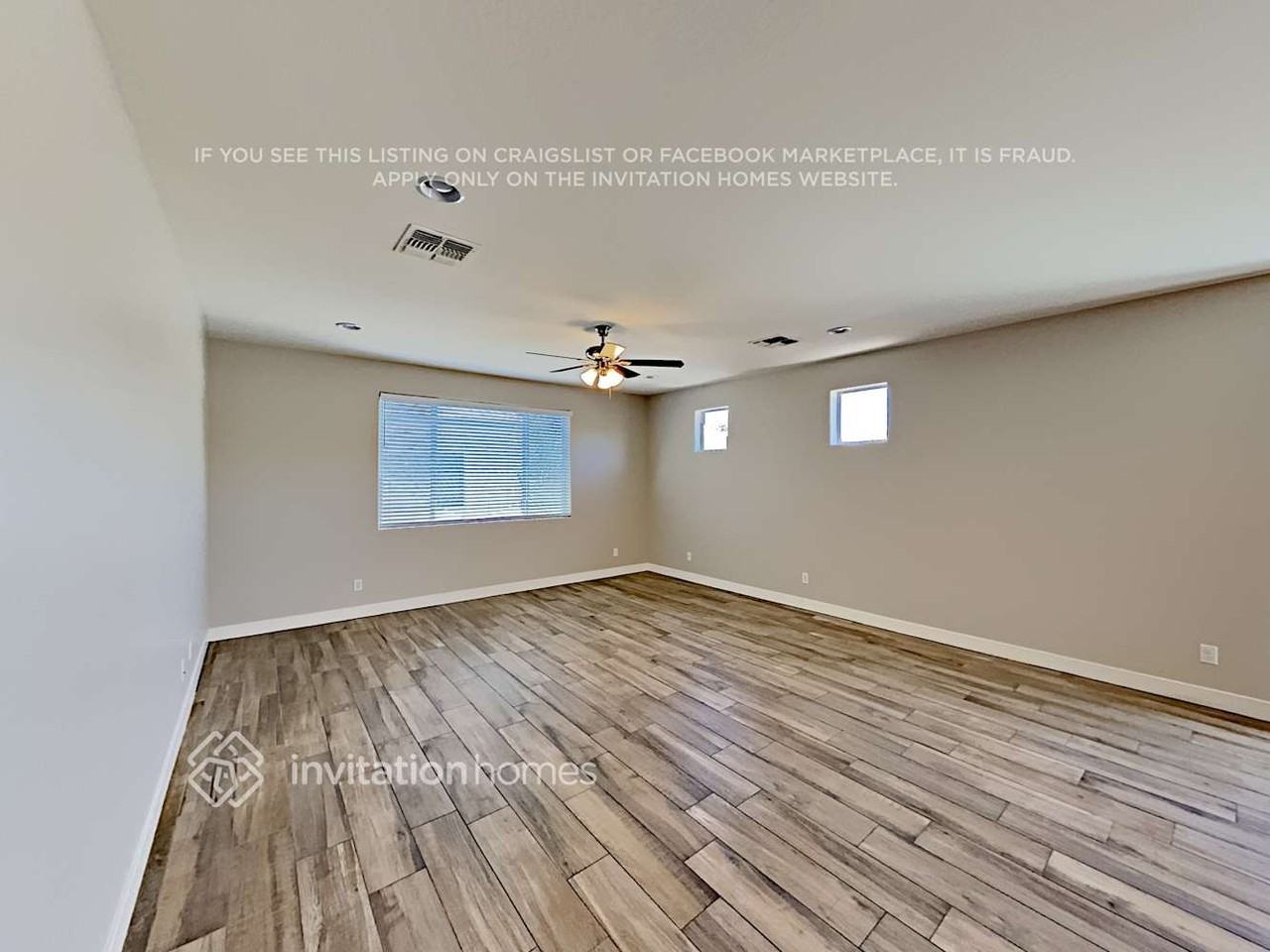 16428 S 10th St - Photo 5 of 19