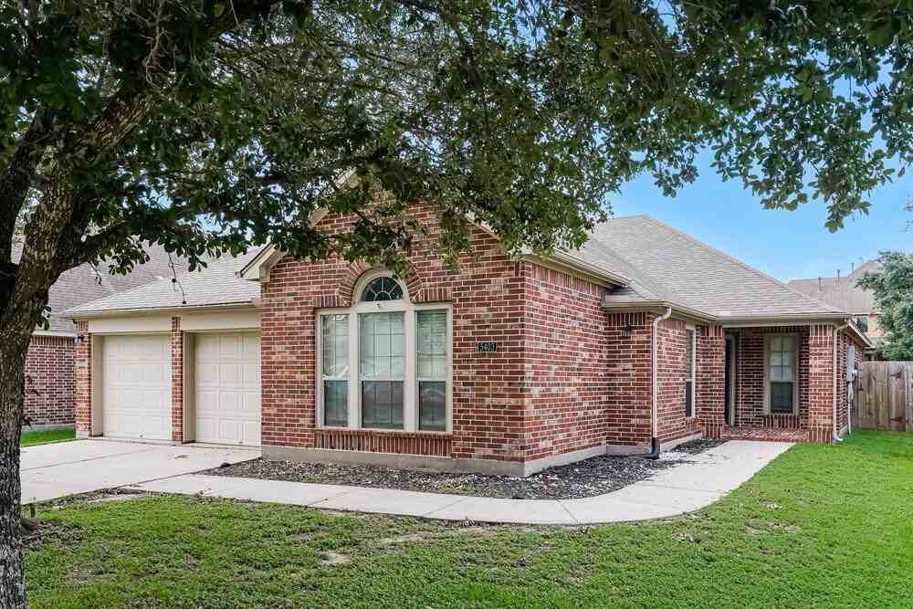 5403 Belvedere Dr - Photo 3 of 19