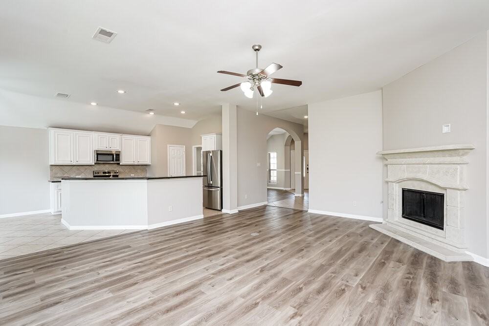 5403 Belvedere Dr - Photo 5 of 19