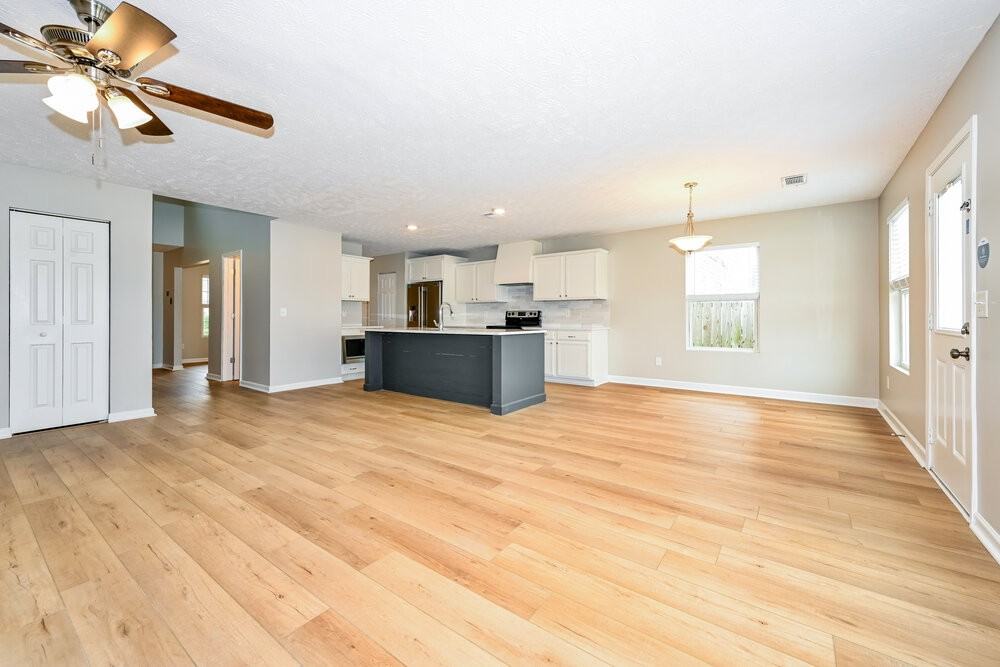 711 Elderberry Way - Photo 5 of 17