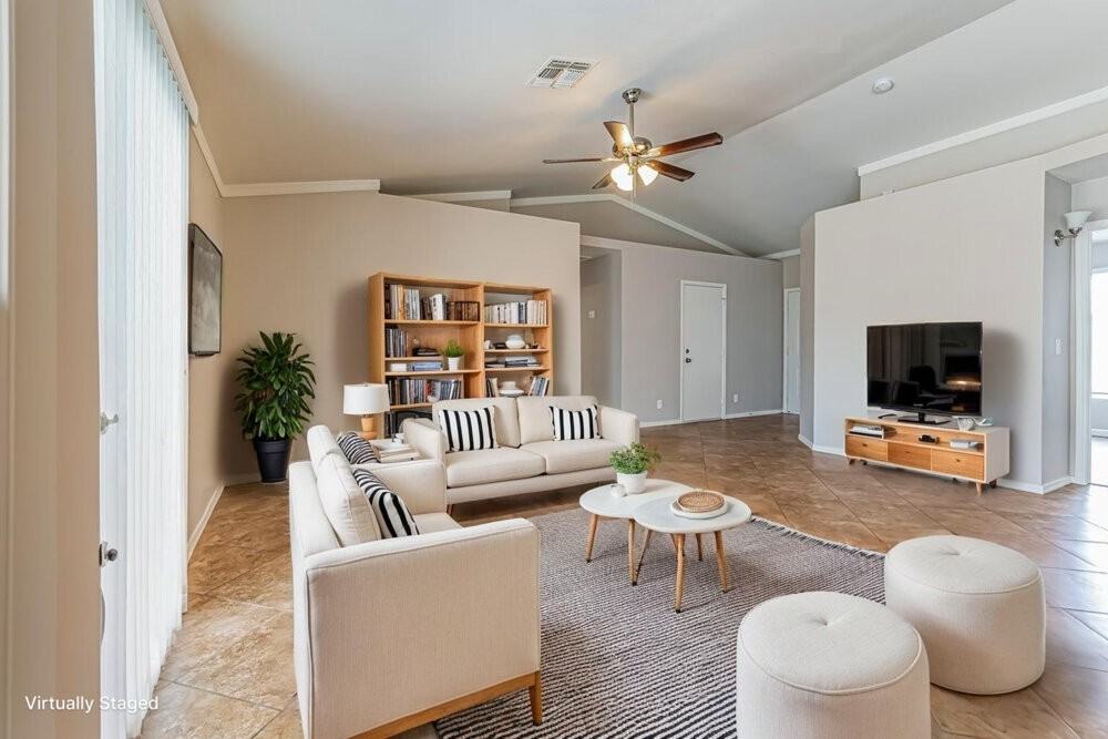 986 S Wanda Dr - Photo 5 of 19