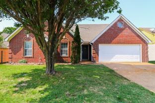 6824 Skylar Mill Ave - Photo 1 of 1