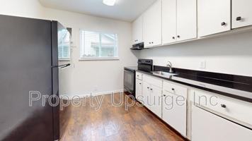 featured image of 1558 Bridge St #1