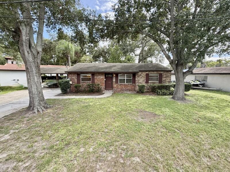 1502 W Country Club Dr - Photo 4 of 46