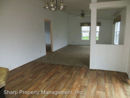 1009 Lord St - Photo 3 of 10