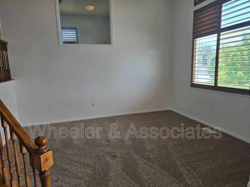 4336 Ws - Photo 3 of 35