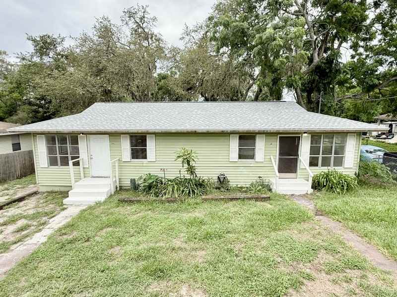 12011 Wanda Ave - Photo 2 of 30