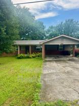 526 Brewer St - Photo 1 of 1