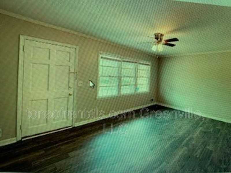 914 Cross Anchor Rd - Photo 2 of 11