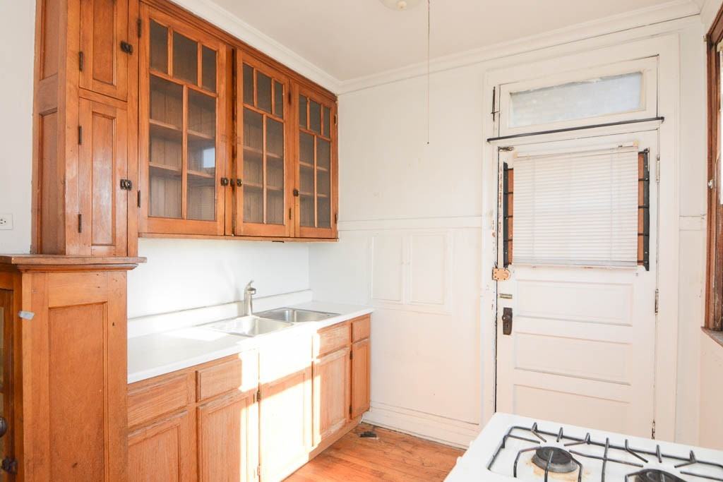 4826 W Addison St #2S - Photo 2 of 19
