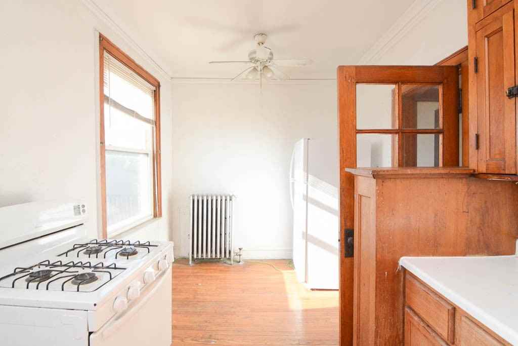 4826 W Addison St #2S - Photo 4 of 19