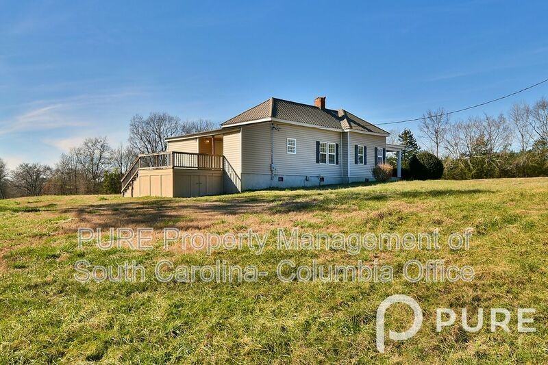 5674 Duncan Road - Photo 4 of 50