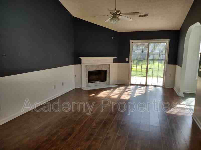 4926 Lighthouse Pointe - Photo 2 of 8