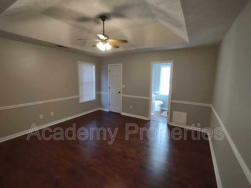 4926 Lighthouse Pointe - Photo 5 of 8