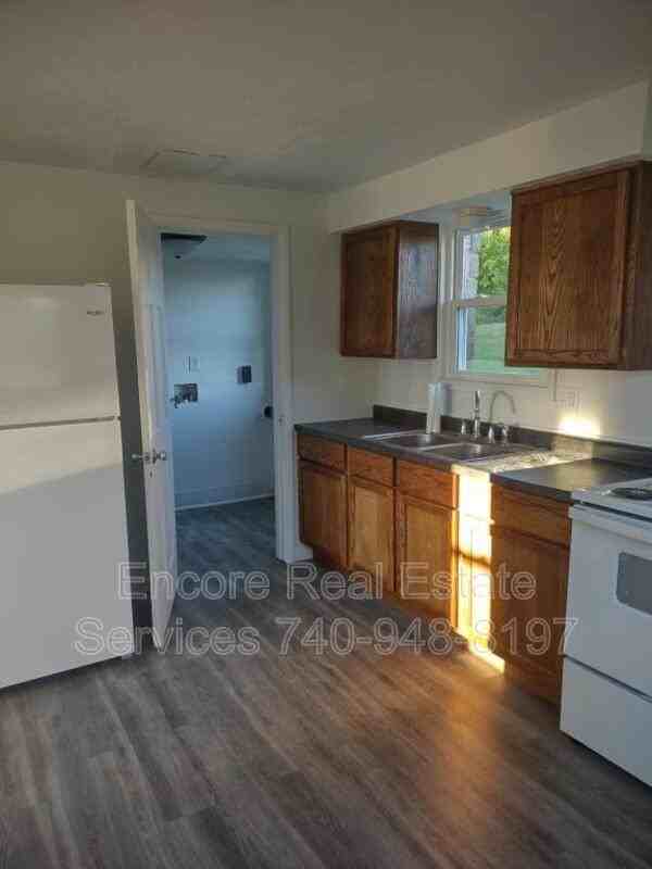 8580 Nichols Ln - Photo 3 of 12
