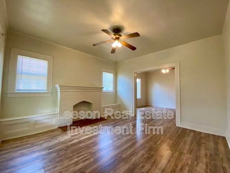 823 Linden St - Photo 3 of 13