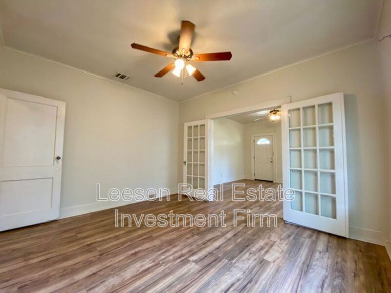 823 Linden St - Photo 6 of 13